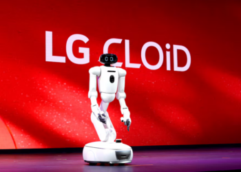LG CLOiD Laundry Robot Unveiled